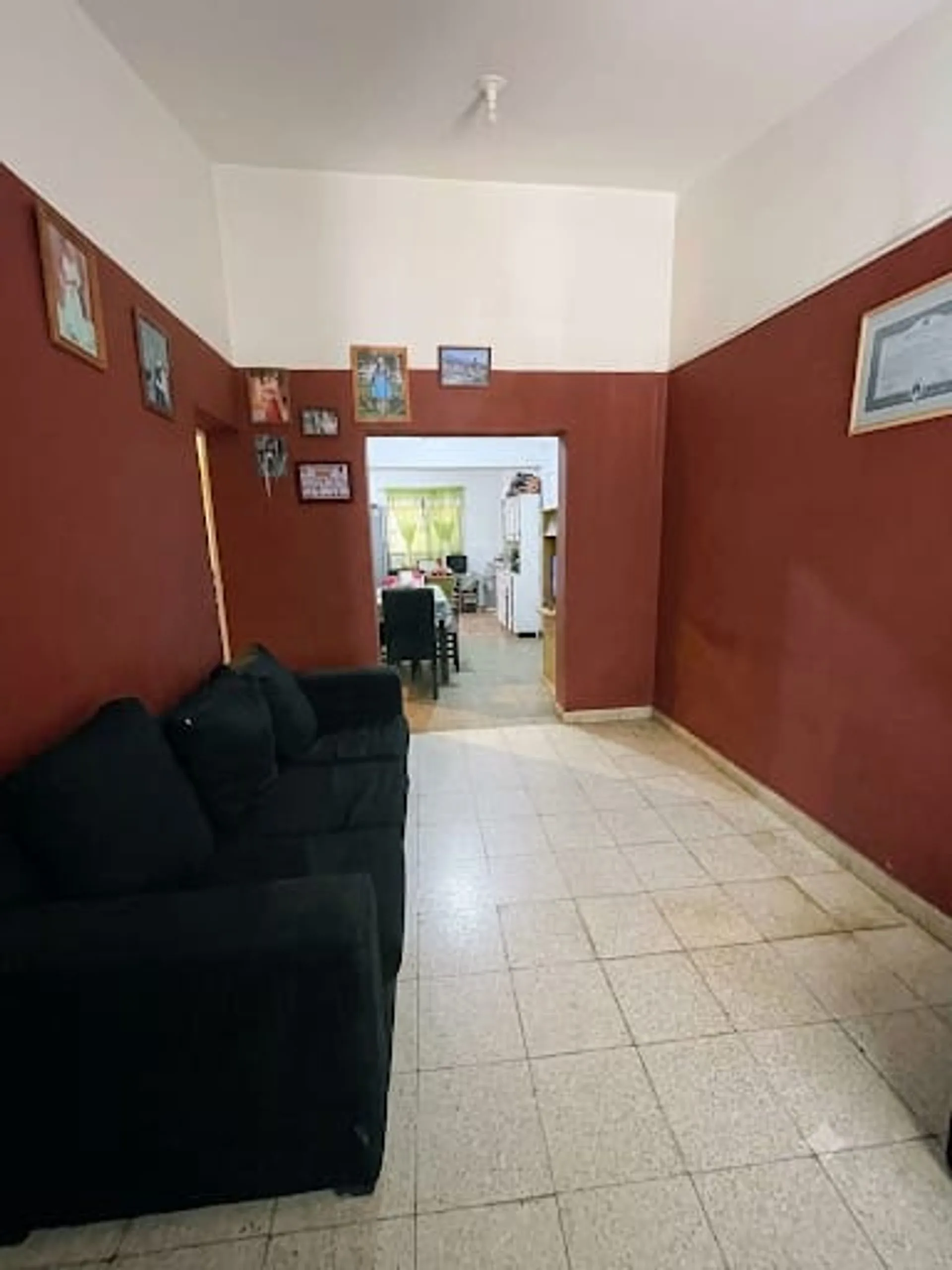 SE VENDE CASA EN B° PARQUE AMÉRICA foto 4