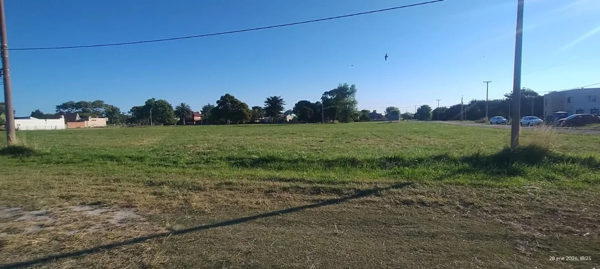VENTA IMPORTANTE LOTE MAR CHIQUITA 450 M2