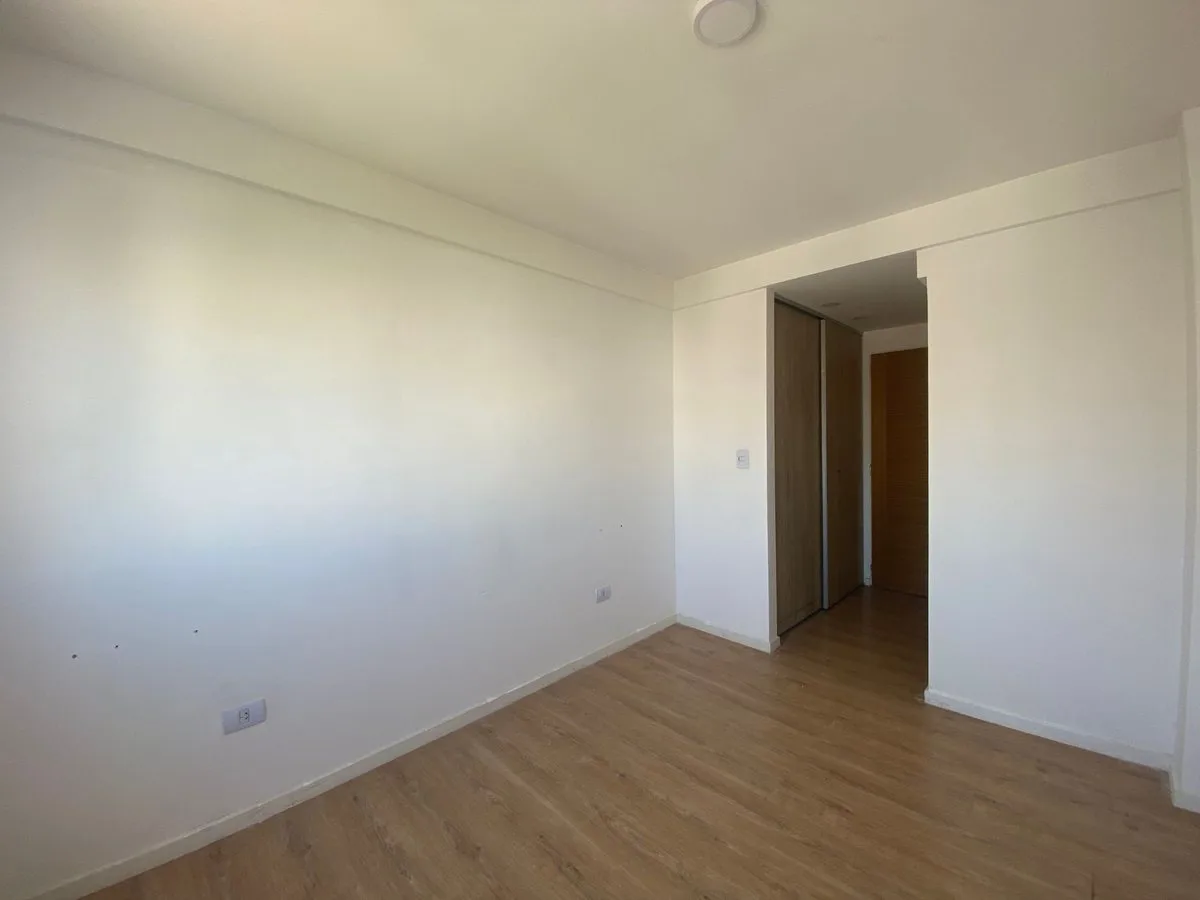 ALQUILER DEPARTAMENTO 2 AMBIENTES  - MORON foto 4