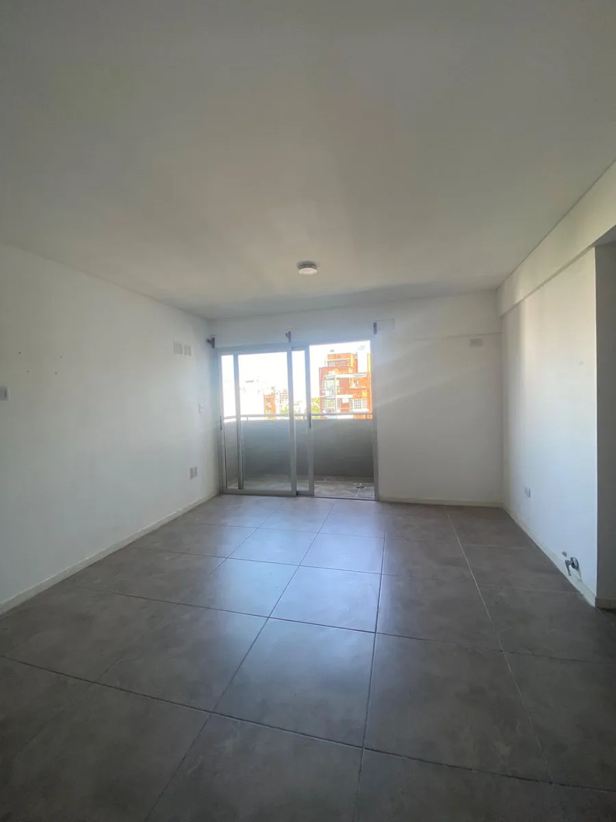 ALQUILER DEPARTAMENTO 2 AMBIENTES  - MORON foto 5
