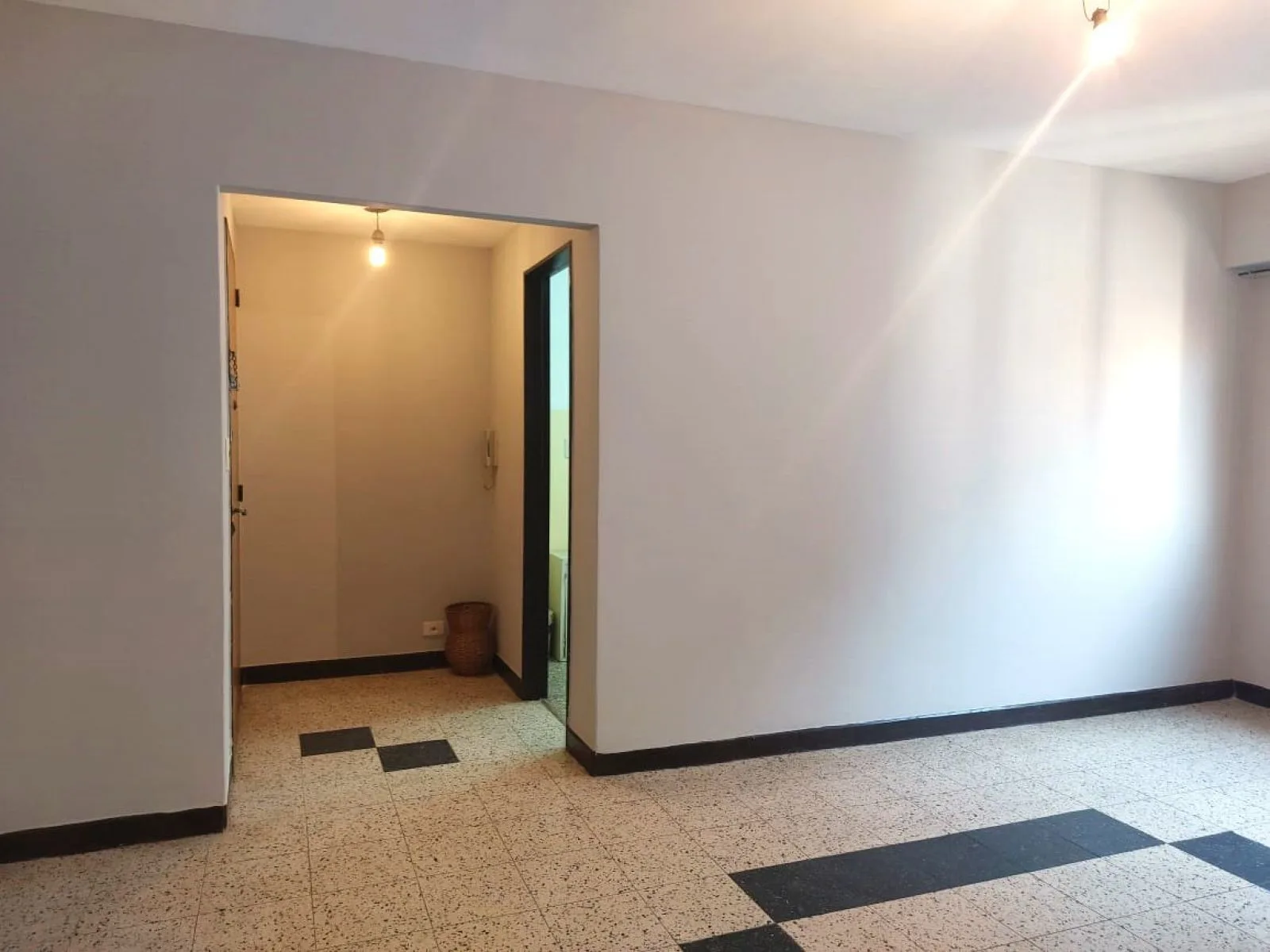 VENTA Departamento APTO PROFESIONAL foto 2