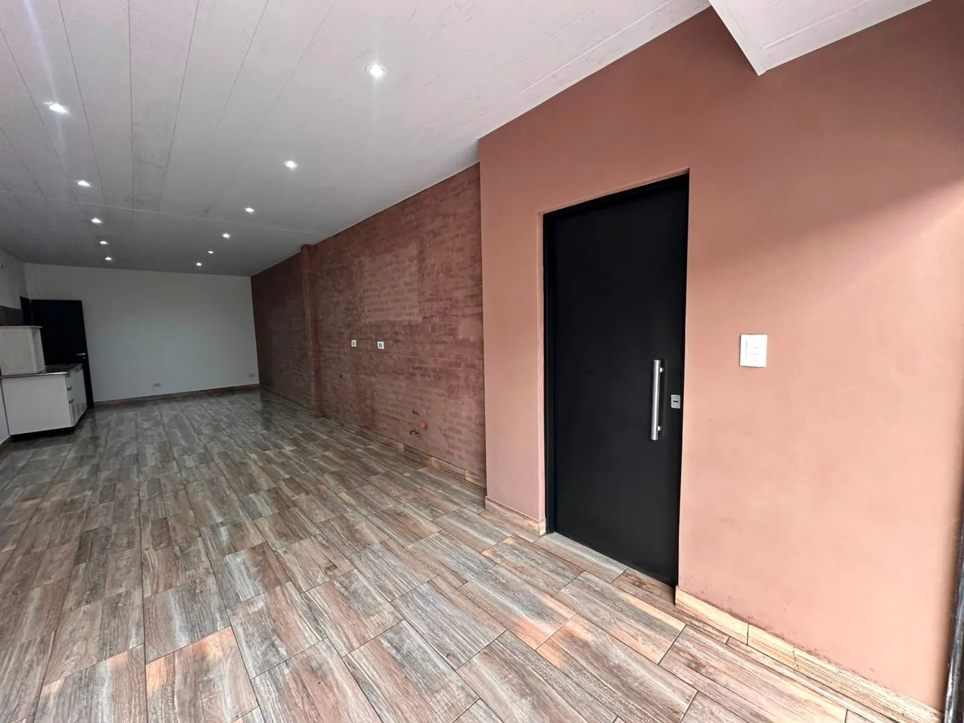 ALQUILER LOCAL COMERCIAL PABLO PODESTA 55 M2 foto 5