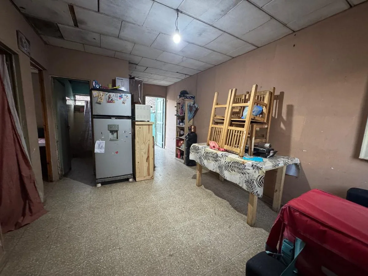 SE VENDE CASA 2 DORMITORIOS EN RECREO foto 2