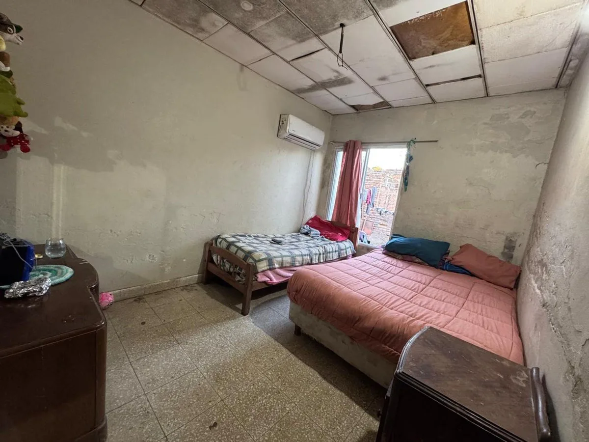 SE VENDE CASA 2 DORMITORIOS EN RECREO foto 4