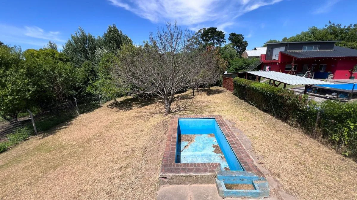 VENTA CASA 4 AMBIENTES CON PILETA EN SIERRA MDP foto 5