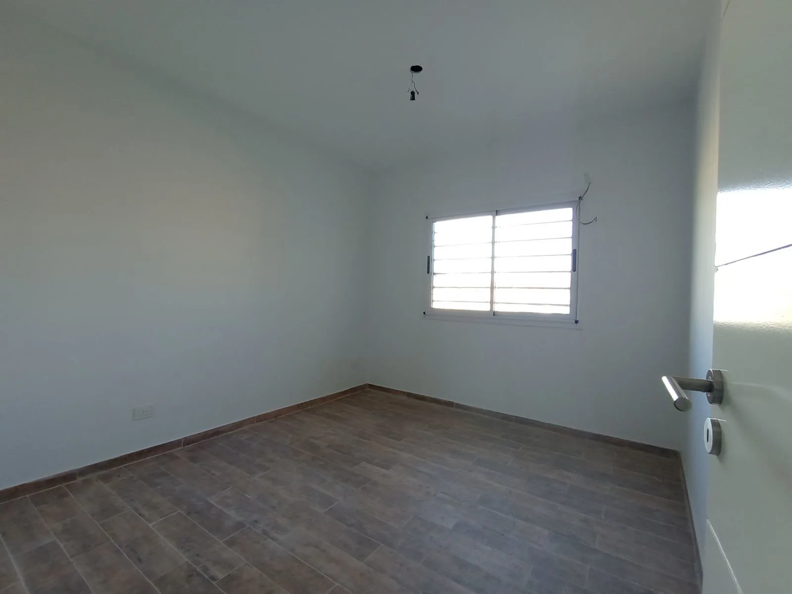 Departamento 2 ambientes con balcón a Estrenar Gerli Lanús foto 5