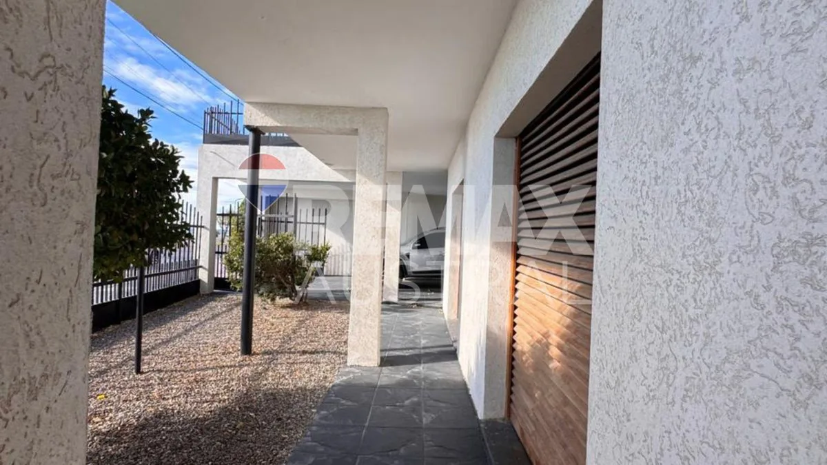 CASA 5 DORMITORIOS CALETA OLIVIA COSTANERA foto 3