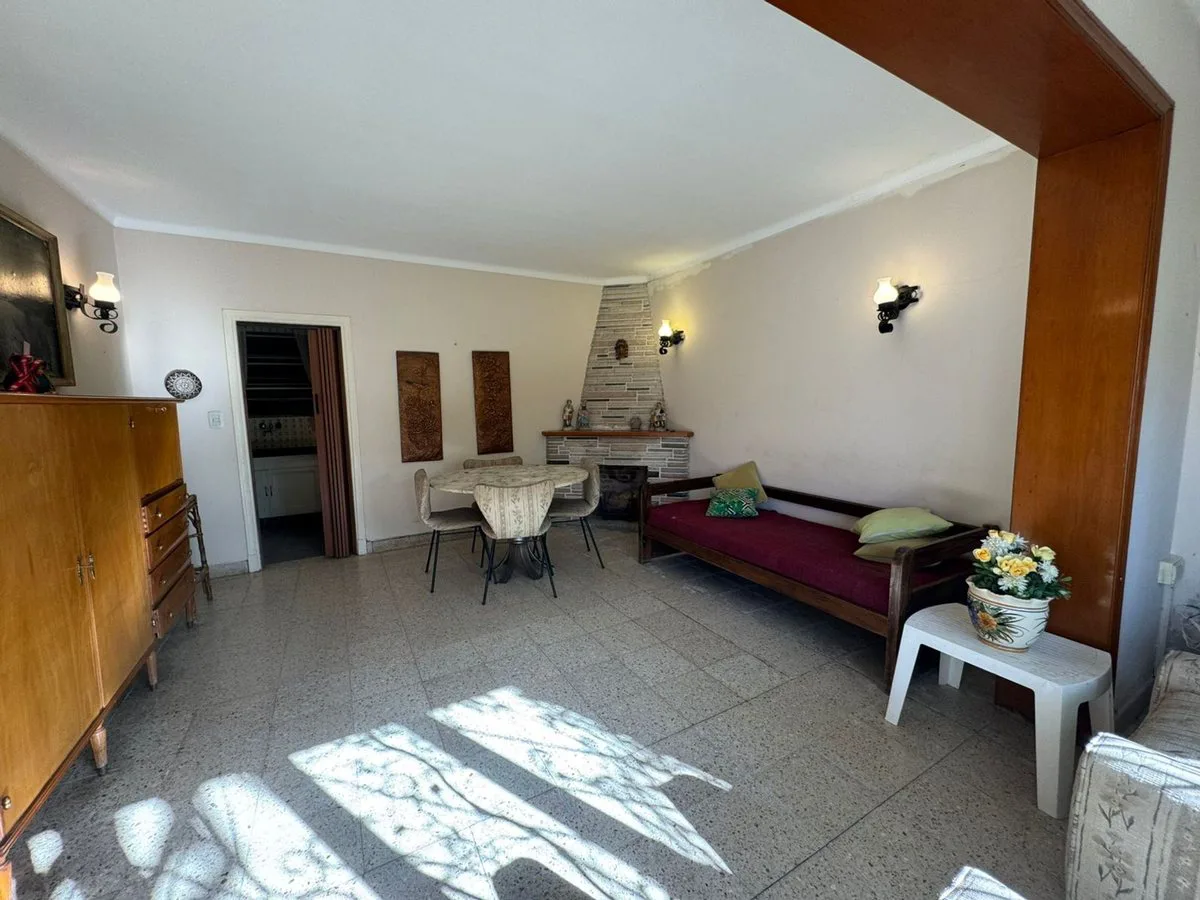 CASA 4 AMB. CON QUINCHO Y PARQUE B. PUNTA MOGOTES foto 5