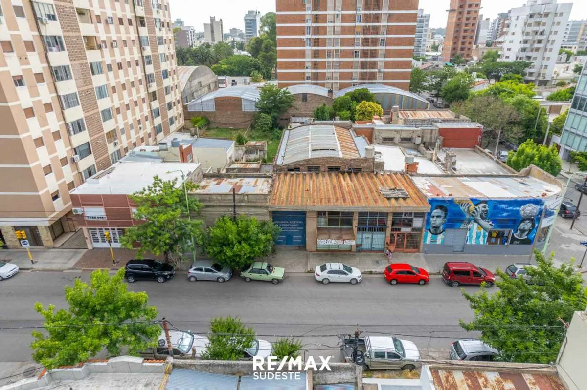 VENTA PARA DESARROLLO HASTA 15 PISOS PLENO ESTOMBA foto 4