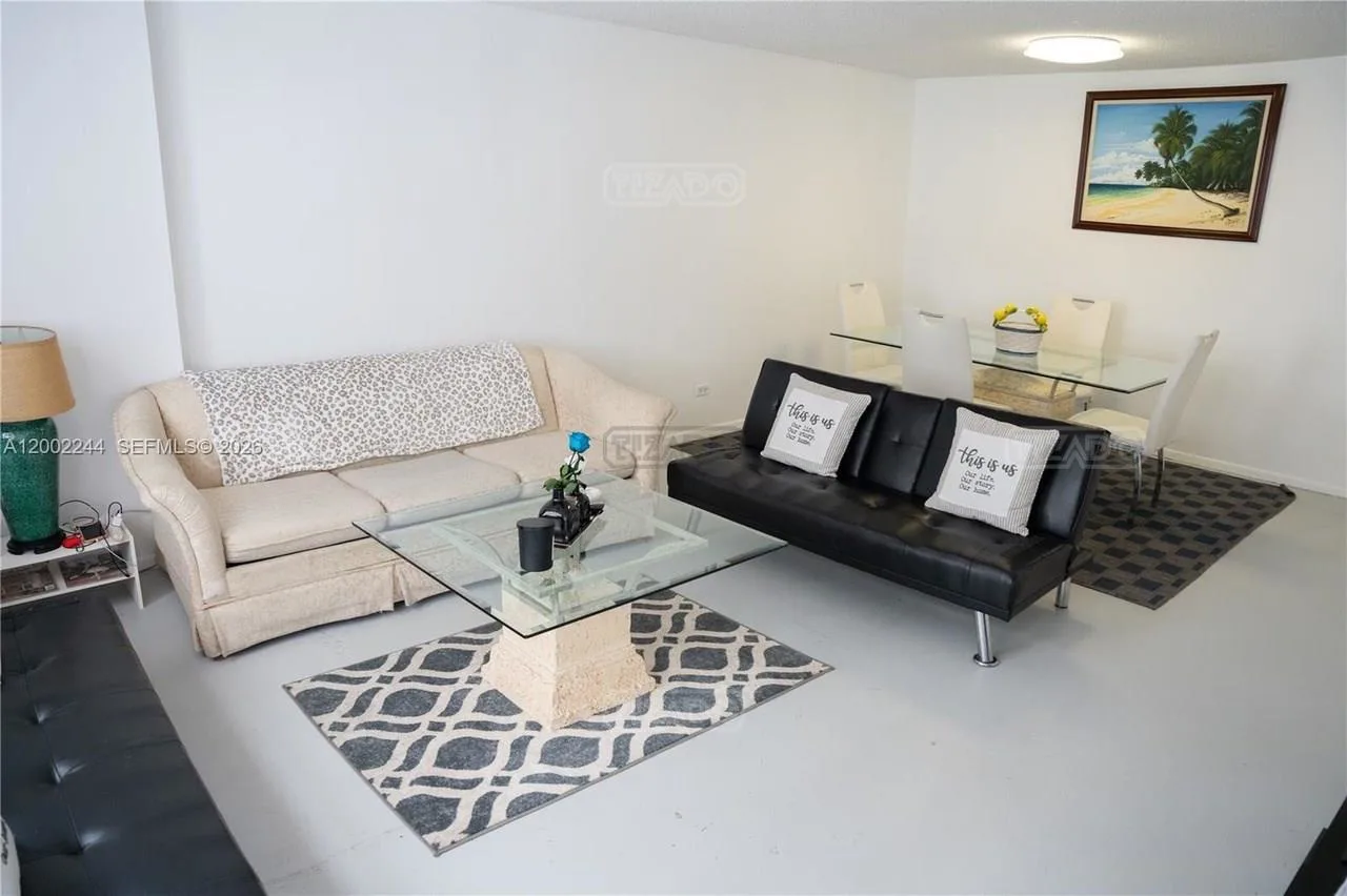 6039 Collins Ave #412 6000 foto 2