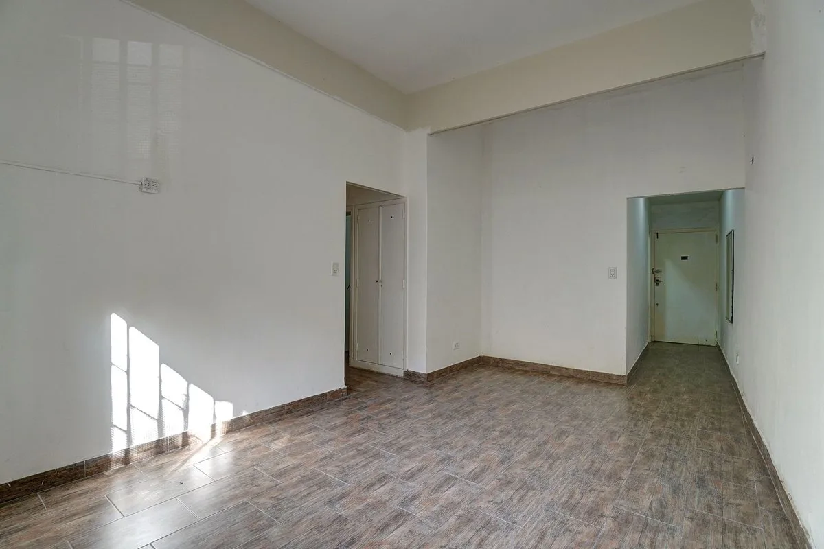 VENTA | Dpto 3 Amb c/depende | PB Frente | Almagro foto 4