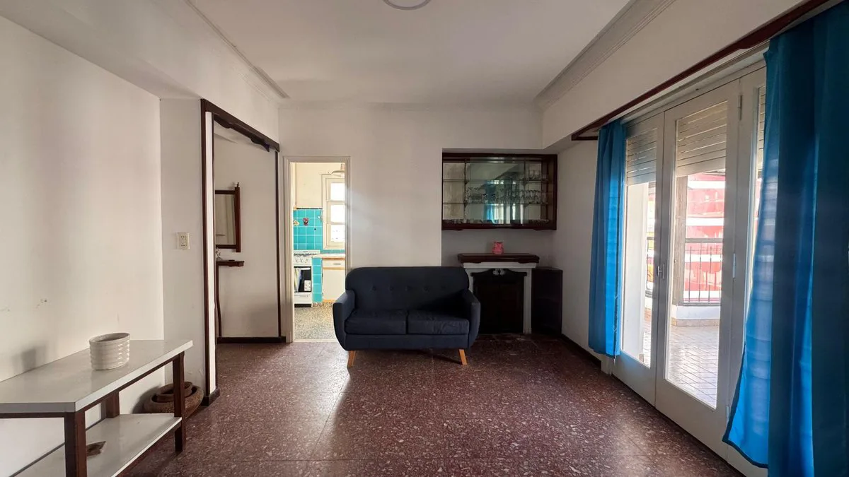 VENTA DEPARTAMENTO 4 AMBIENTES EXTERNO COCHERA foto 3