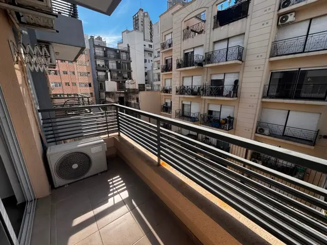 Venta Dep 2 ambientes con balcón – Almagro