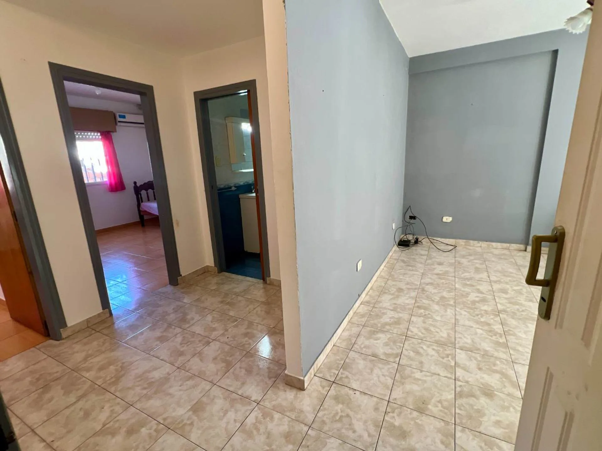 VENTA DEPTO 3 AMBIENTES +BALCÓN+TERRAZA-I.CASANOVA foto 2