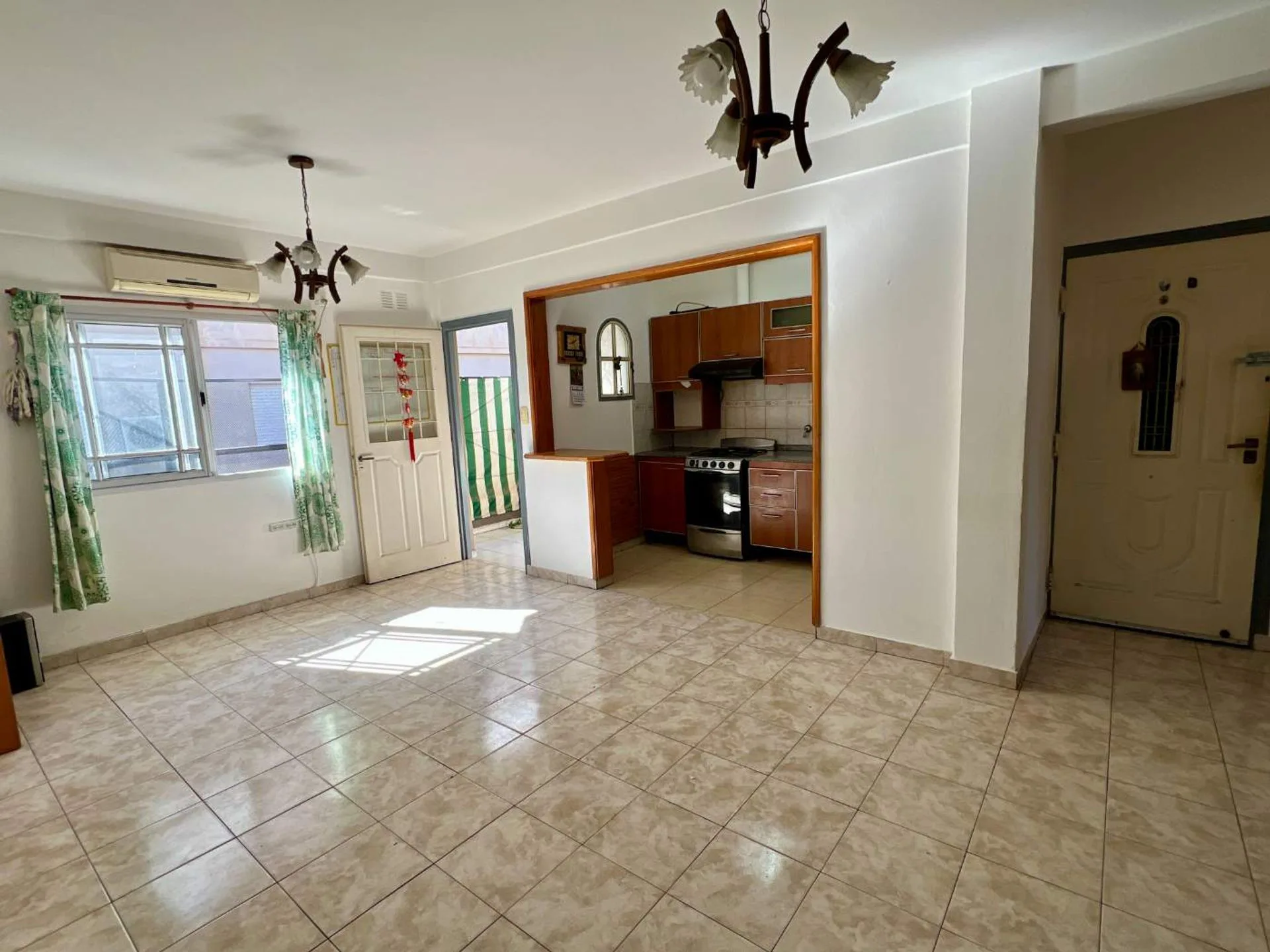 VENTA DEPTO 3 AMBIENTES +BALCÓN+TERRAZA-I.CASANOVA foto 5