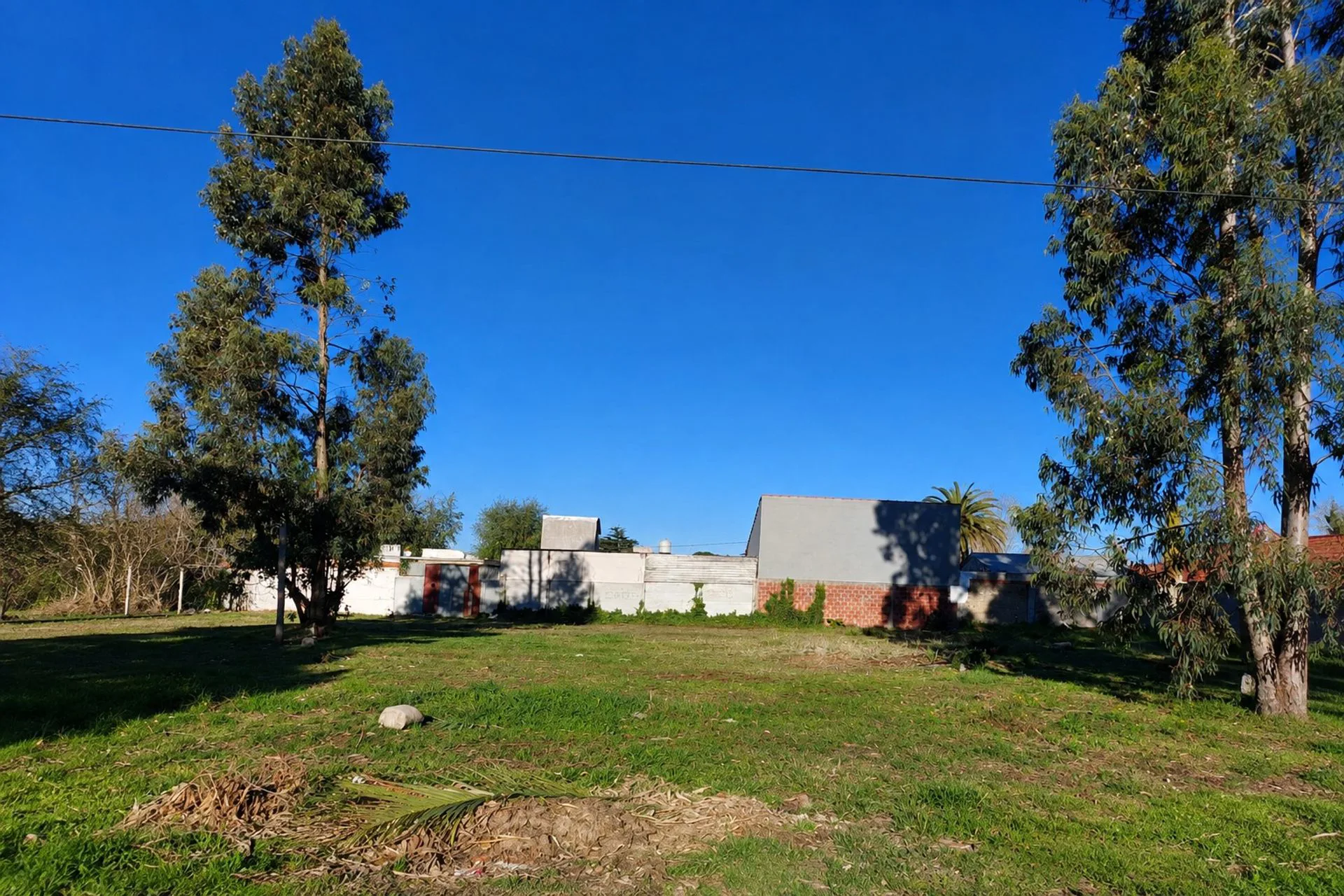 VENTA LOTE 300 M2 BARRIO 2 DE ABRIL foto 2