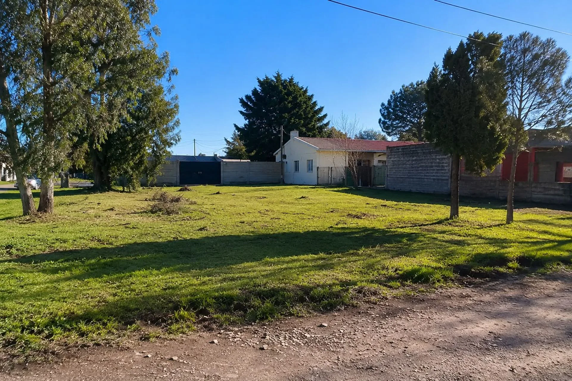 VENTA LOTE 300 M2 BARRIO 2 DE ABRIL foto 5