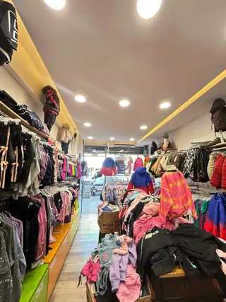 Excelente Local en Av. Avellaneda 2900 y Av. Nazca- Zona Comercial foto 1