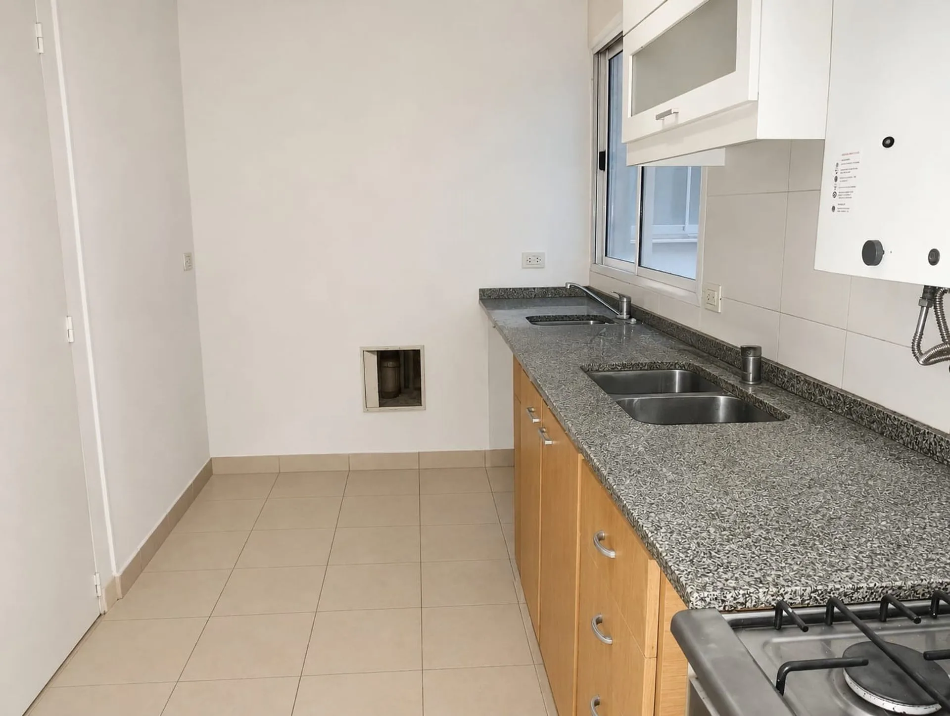 VENTA DEPARTAMENTO 2 DORMITORIOS BALCON EN MARTIN foto 5