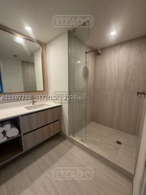 77 SE 5th St #2708 foto 5