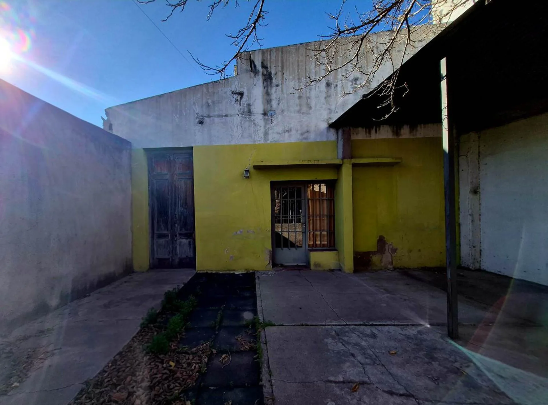 Importante casa a Refaccionar en San Luis Capital foto 3
