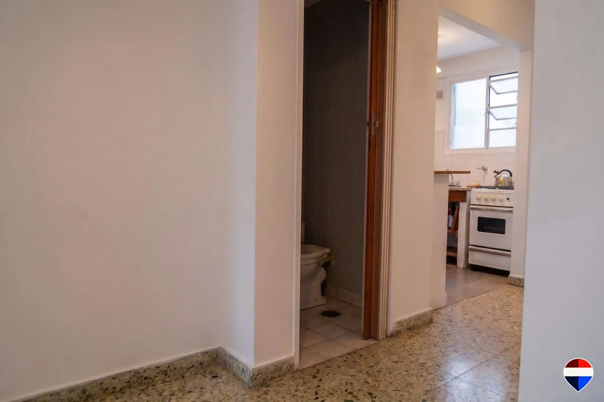 VENTA 2 AMB RECOLETA CON BALCÓN foto 3