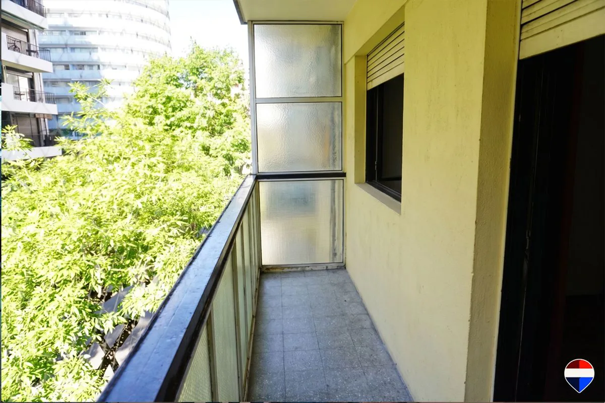 VENTA 2 AMB RECOLETA CON BALCÓN foto 4