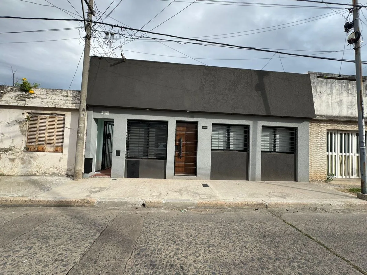VENTA CASA DE 2 DORMITORIOS A ESTRENAR AZCUENAGA foto 2