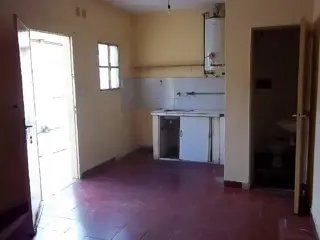 Departamento 1 ambiente San Justo Villa Constructora foto 3