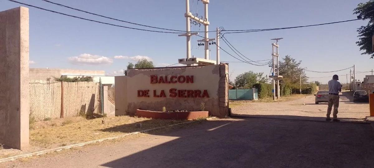 CASA EN VENTA EN LUJAN DE CUYO foto 3