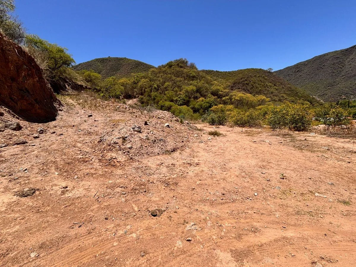 SE VENDEN TERRENOS EN EL RODEO - AMBATO foto 4