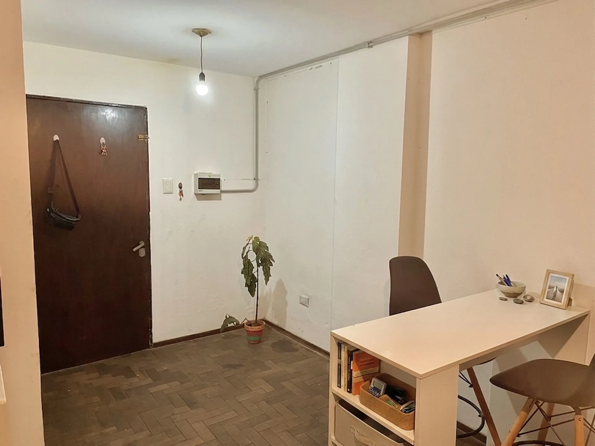 DEPARTAMENTO 1 DORM PB C/PATIO- CENTRO - ESCRITURA foto 4