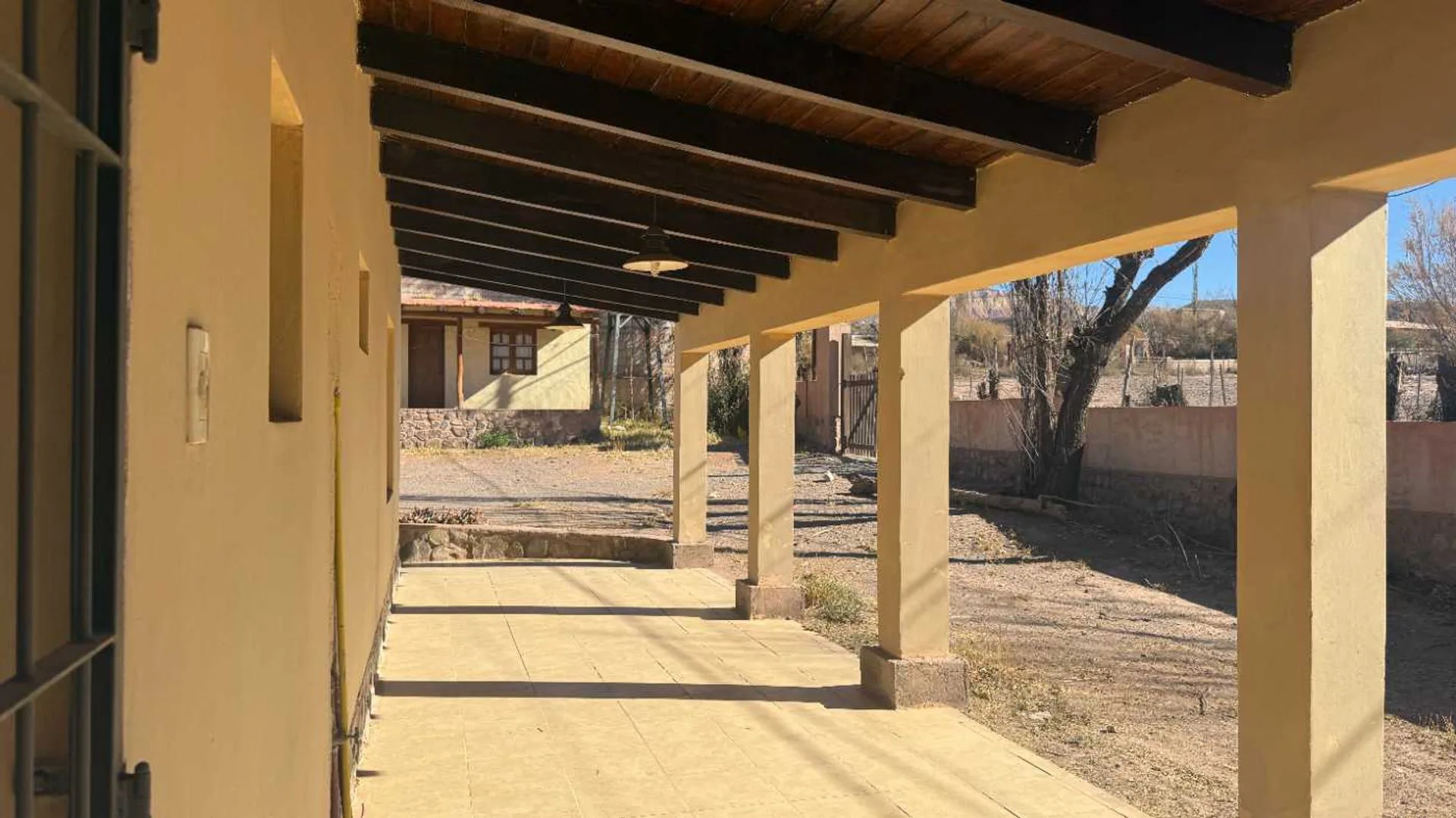 VENTA CASA 3 DORM HUCALERA foto 3