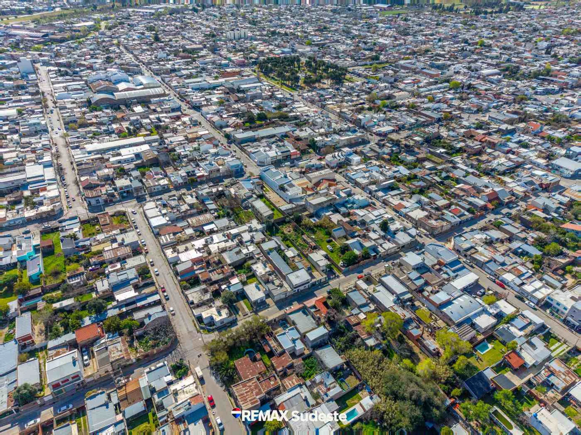 VENTA CASA A REFACCIONAR O TERRENO VILLA MITRE foto 3