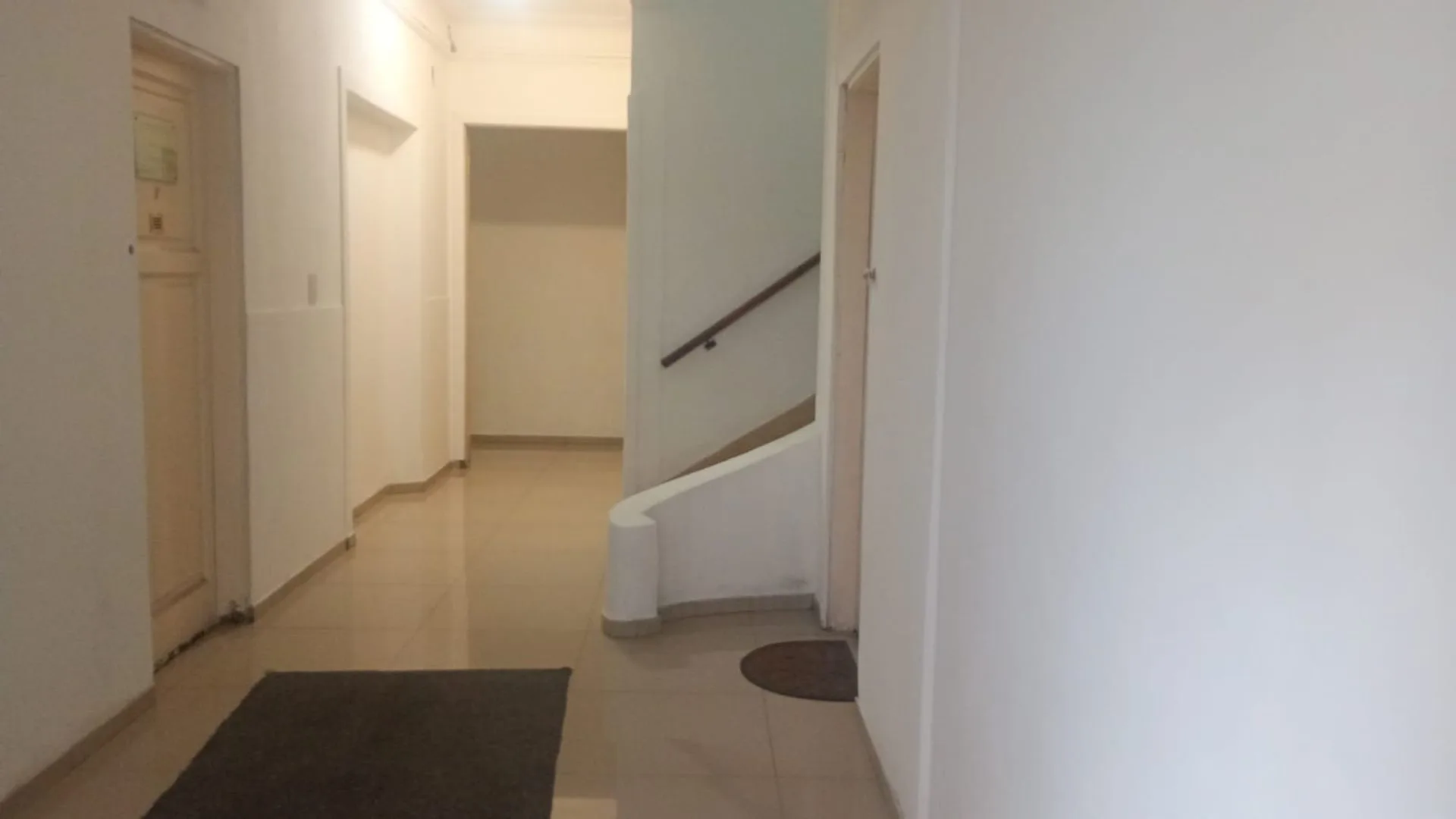 VENTA DEPARTAMENTO 2 AMBIENTES PLAZA MITRE foto 3