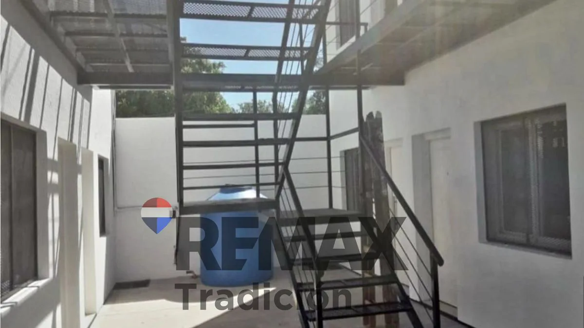 Venta de Dpto. 1 Dormitorio Cercano UNNE foto 2