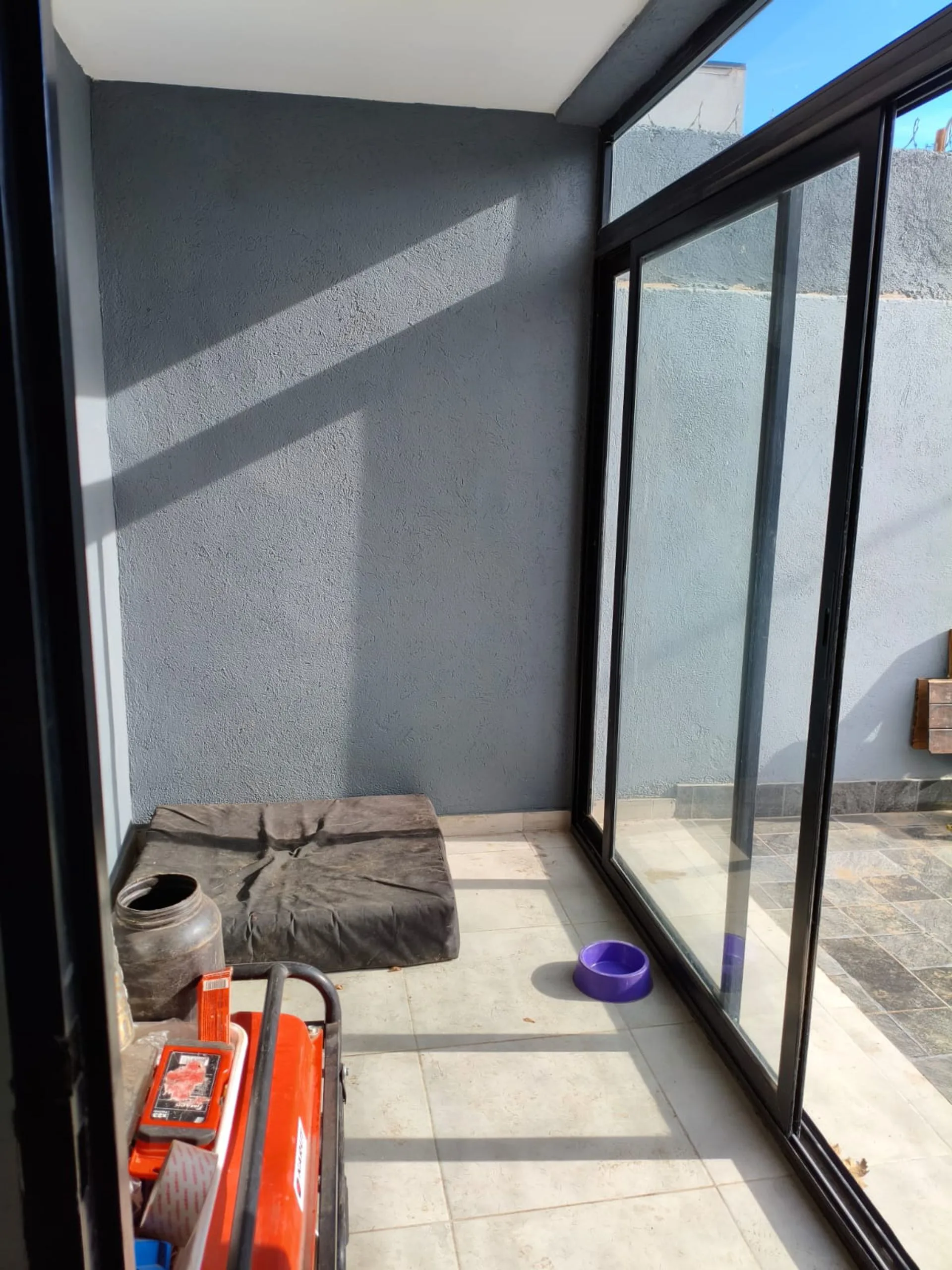 EN VENTA CASA  EN PH , PLANTA BAJA DOS DORMITORIOS foto 4