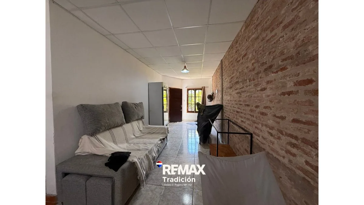 Casa 3 dorm en Venta en Av Coronel Falcon. foto 3