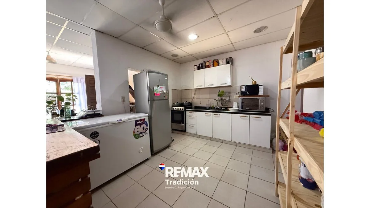 Casa 3 dorm en Venta en Av Coronel Falcon. foto 4