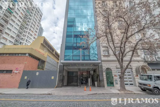 Edificio Comercial en Puerto Madero