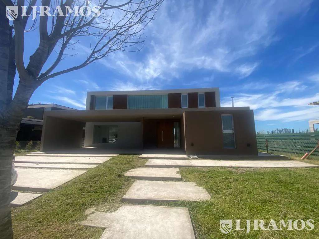 Casa en puertos del lago de gran categoria foto 2