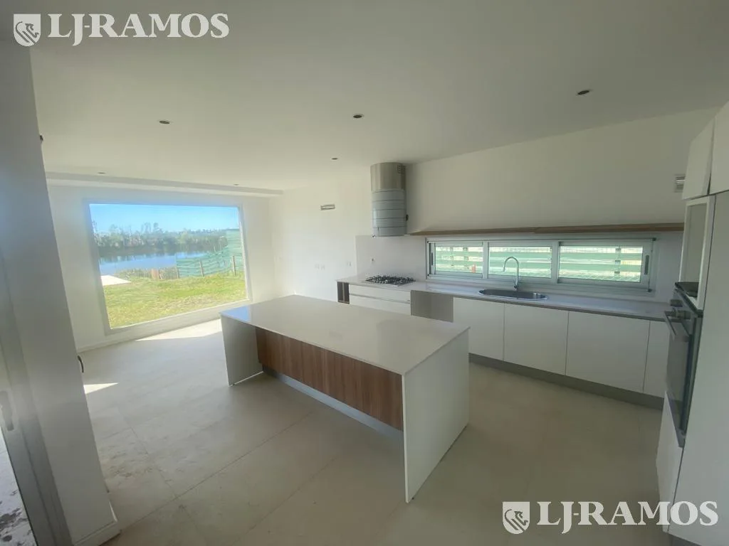 Casa en puertos del lago de gran categoria foto 4