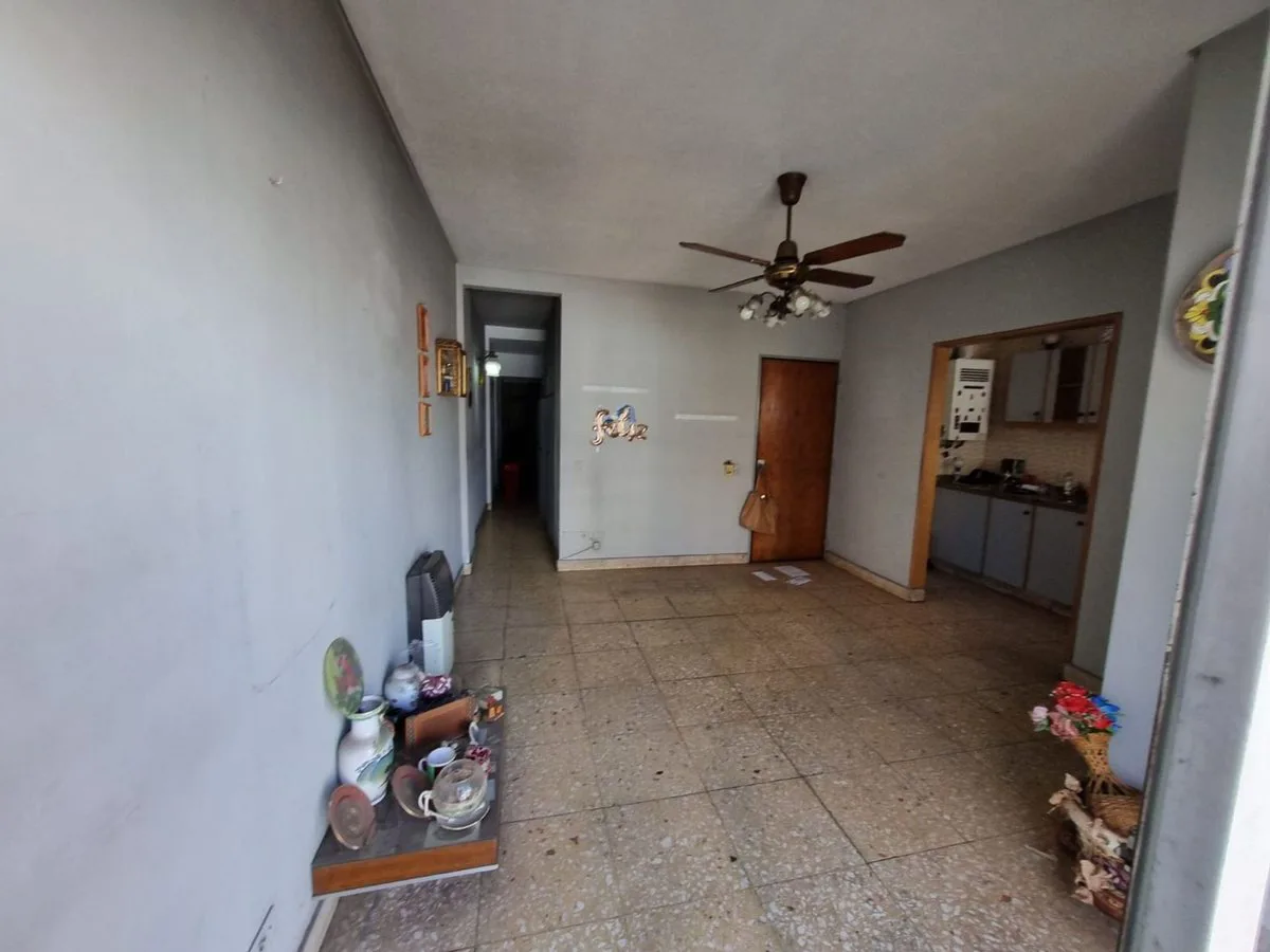 VENTA DEPARTAMENTO DOS AMBIENTES , AVELLANEDA . foto 3