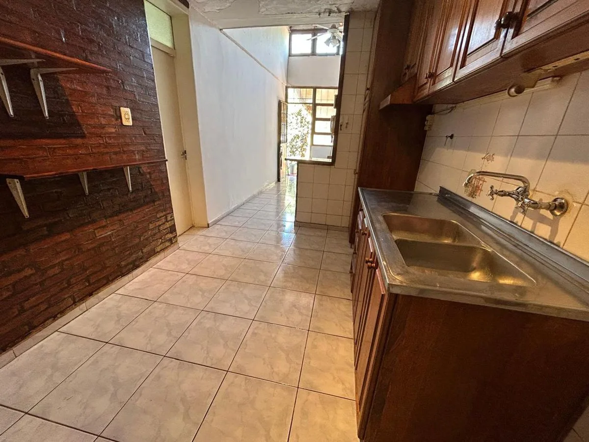 VENTA HERMOSA CASA BARRIO DON BOSCO GUAYMALLEN foto 3