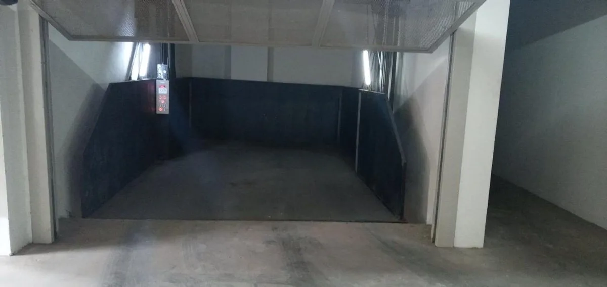 OPORTUNIDAD ÚNICA VENTA 2 COCHERAS JUNTAS foto 3