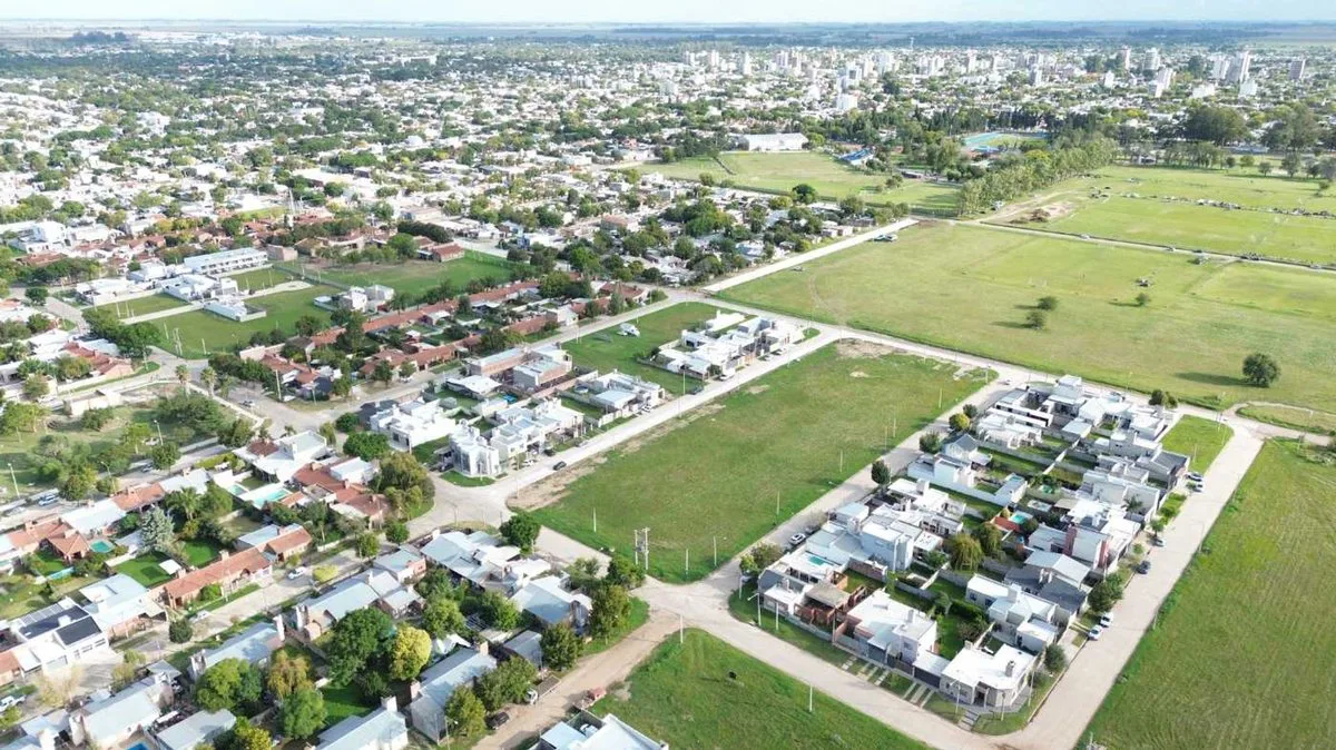 LOTE ZONA RESIDENCIAL S/ CALLE CHACO - LOTE NRO 19 foto 3