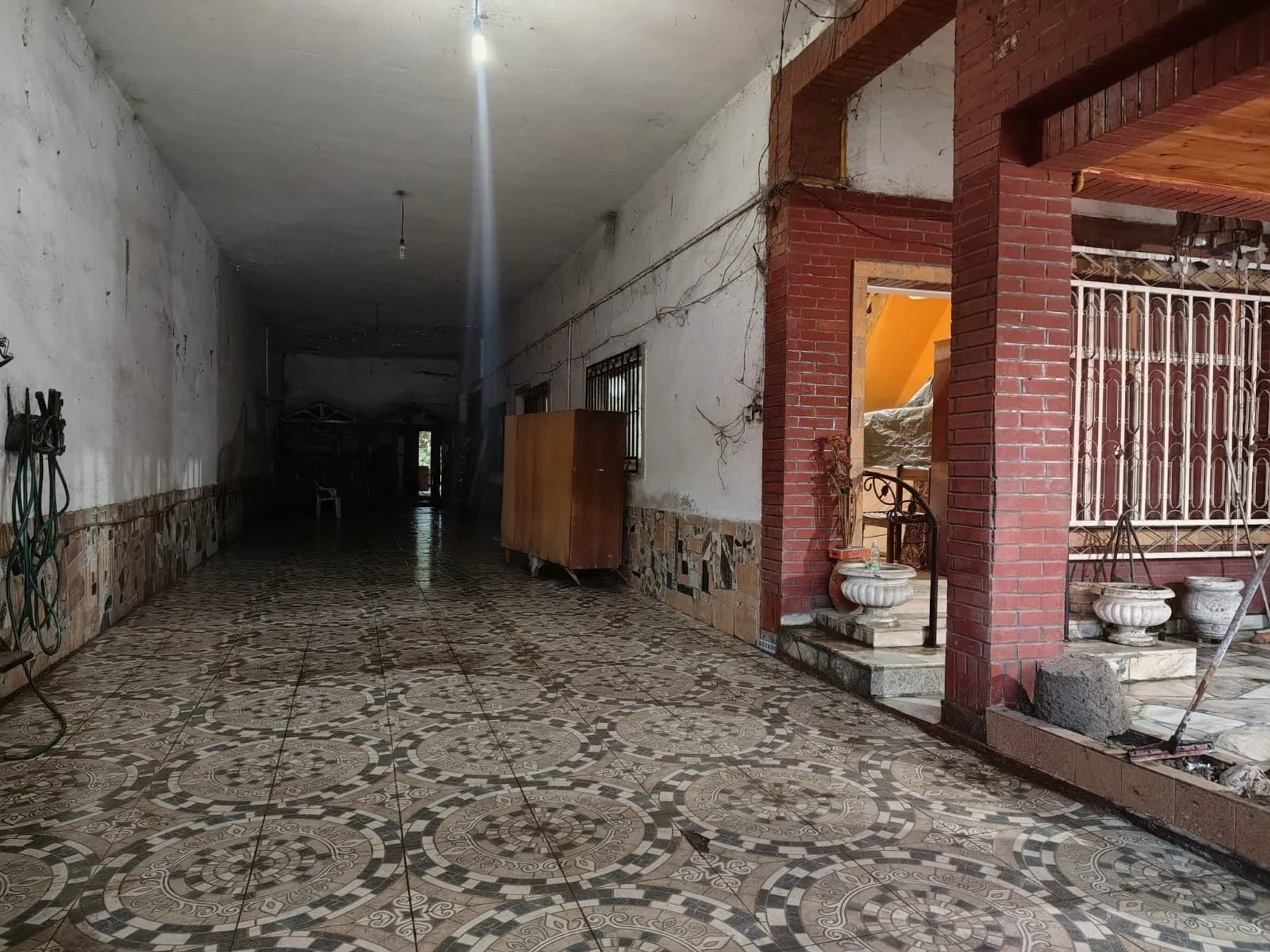 VENTA CASA 5 DORM-PARA USO COMERCIAL O RESIDENSIAL foto 3