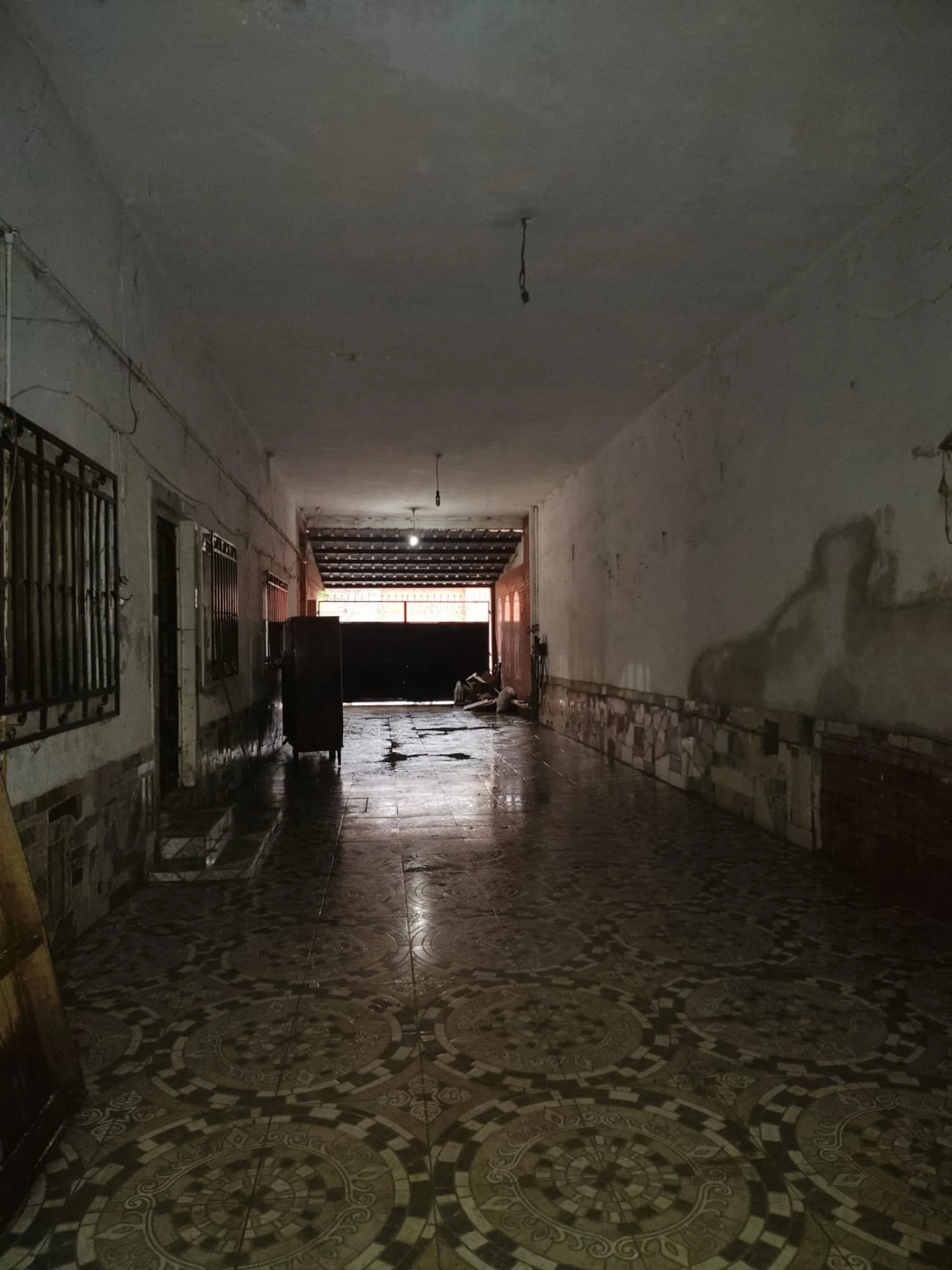 VENTA CASA 5 DORM-PARA USO COMERCIAL O RESIDENSIAL foto 4