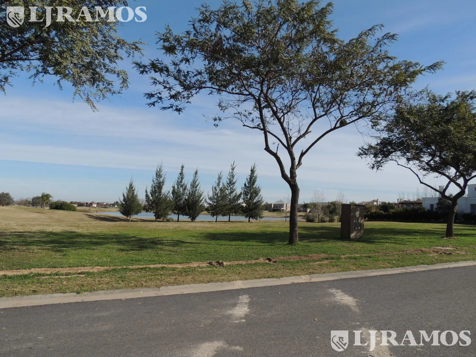 APTO CREDITO. LOTE INTERNO NOR-OESTE. foto 5