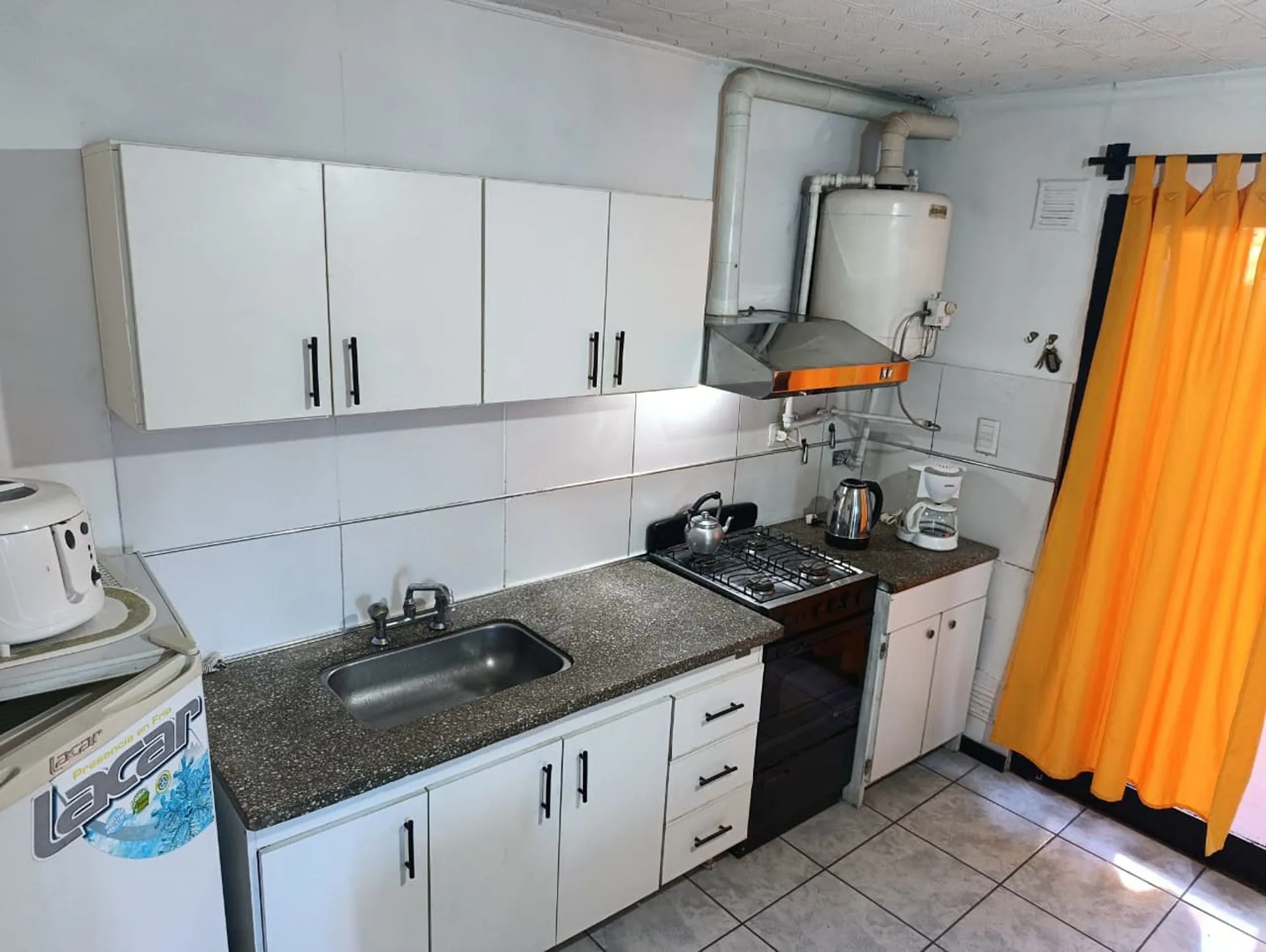 DEPARTAMENTO VILLA CARLOS PAZ METROS DE COSTANERA foto 3